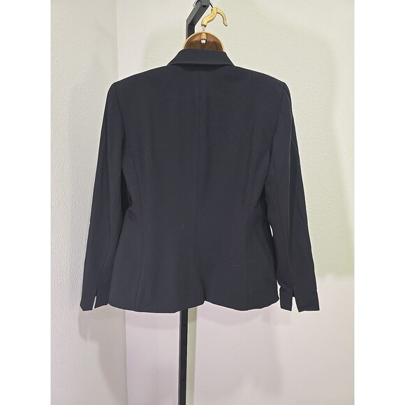 Anne Klein Black Tailored Blazer Womens Sz 10P Minimalist Classic Career Simple - Picture 5 of 9